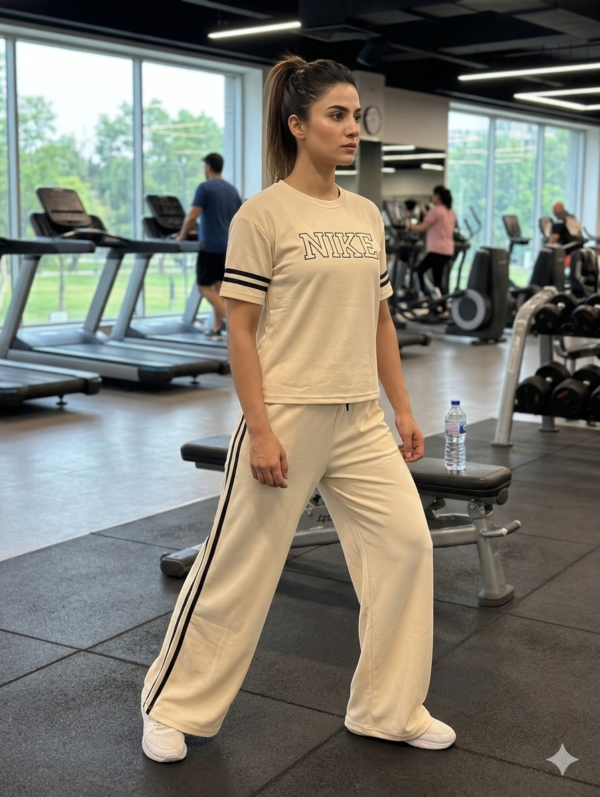 Girls Tracksuit Nike